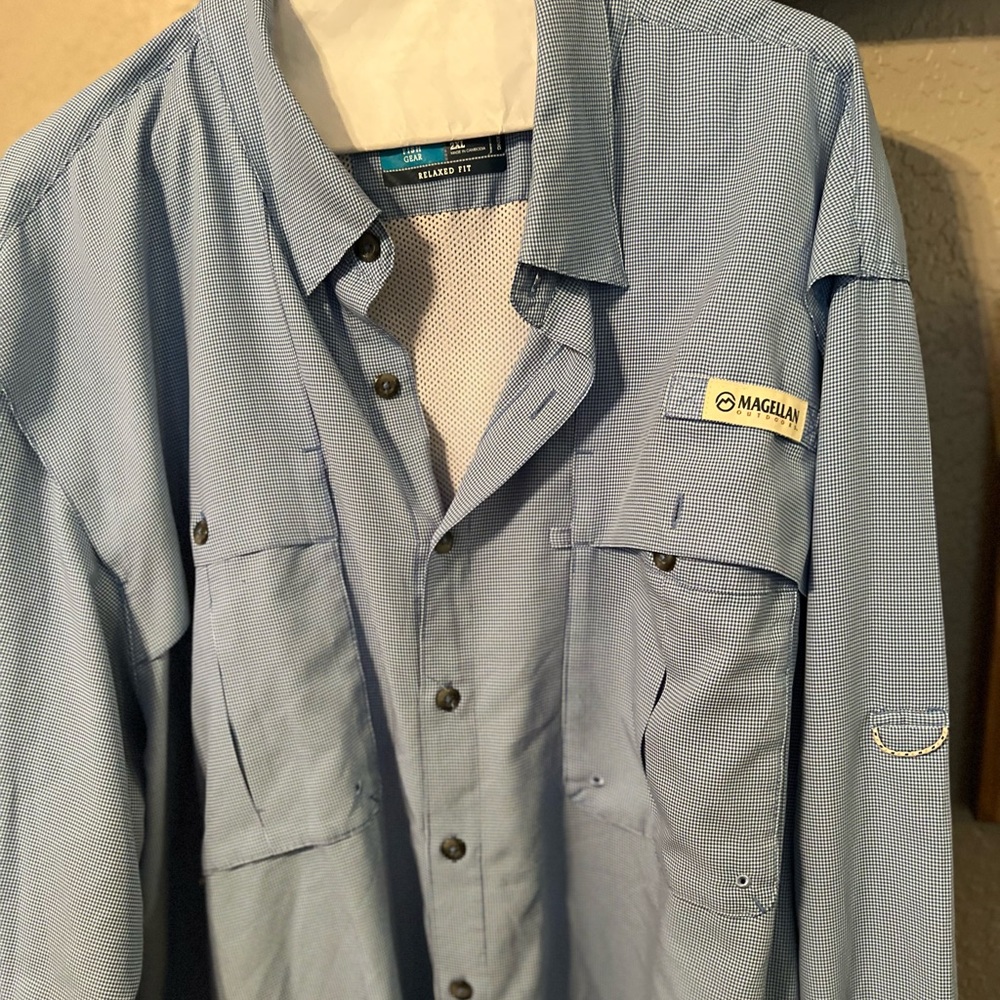 Men’s Magellan outdoor shirt. 2X.
